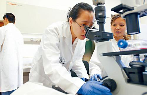 加拿大联邦拟推永久贷款 助新移民海外资历认