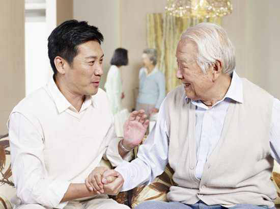 华裔老人在美国的晚年生活是什么样的? | 美国