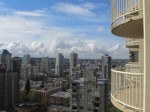加拿大｜外国买家换场地 温哥华房市热走向未明