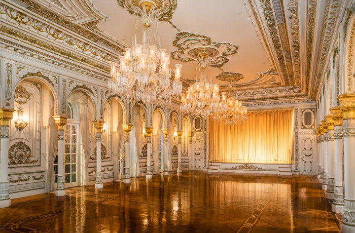 中美元首会面的海湖庄园长啥样