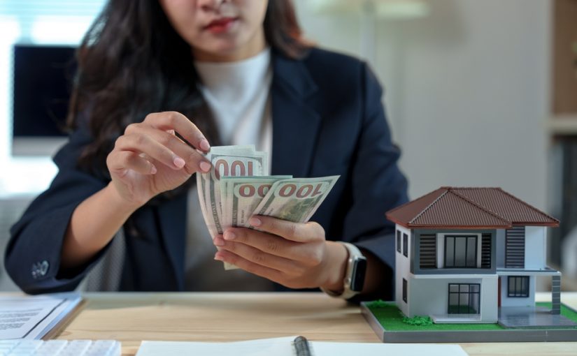 (简体中文) 佣金透明度不足 监管亟待改革 | 居外专栏